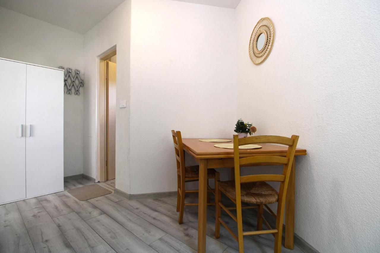 פאז'אנה Apartment Josip 1649 מראה חיצוני תמונה